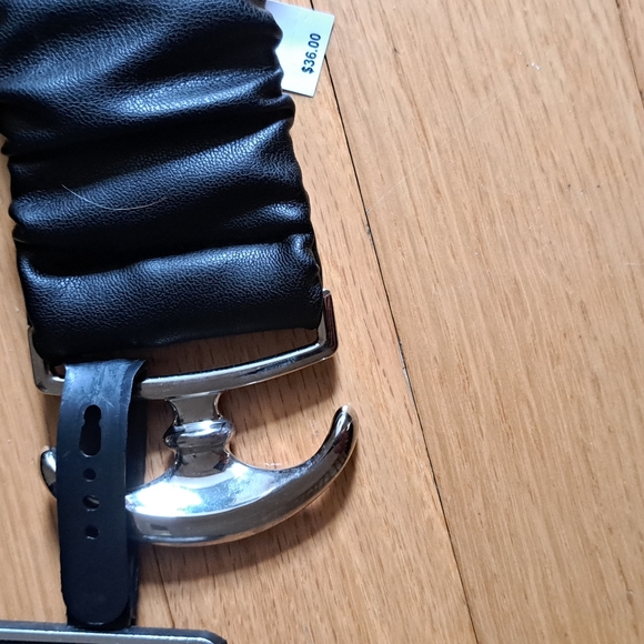 Brand new Steve Madden vegan leather  belt. - Picture 4 of 4
